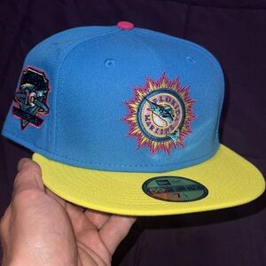 New Era Florida Marlins Reef Blue, Pink & Yellow Colorful Hat Sz. 7 1/2